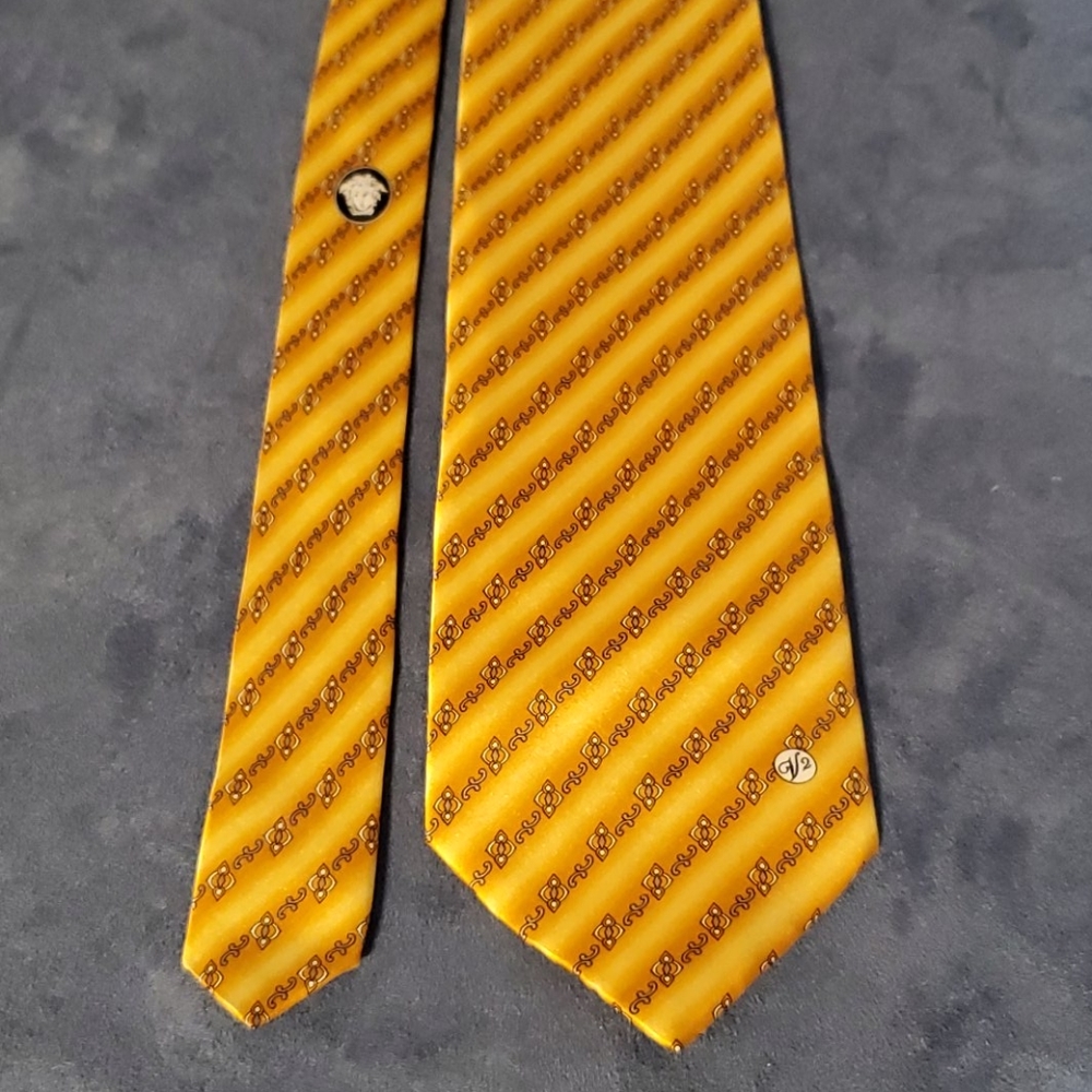 Versace tie
